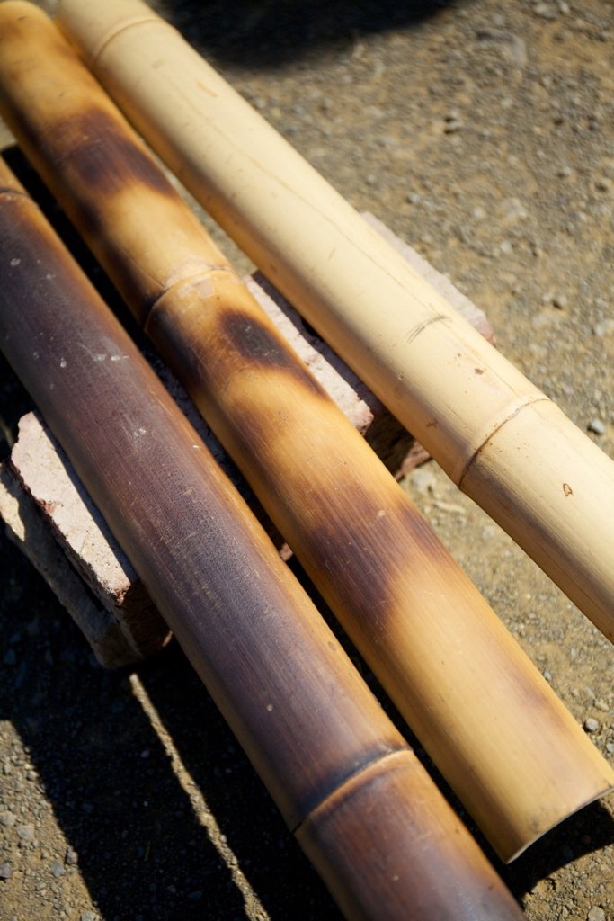Different styles of culm flaming